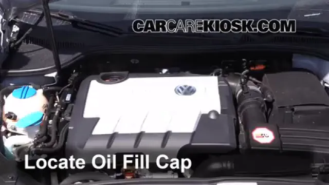 2013 Volkswagen Golf TDI 2.0L 4 Cyl. Turbo Diesel Hatchback (4 Door) Huile Ajouter de l'huile